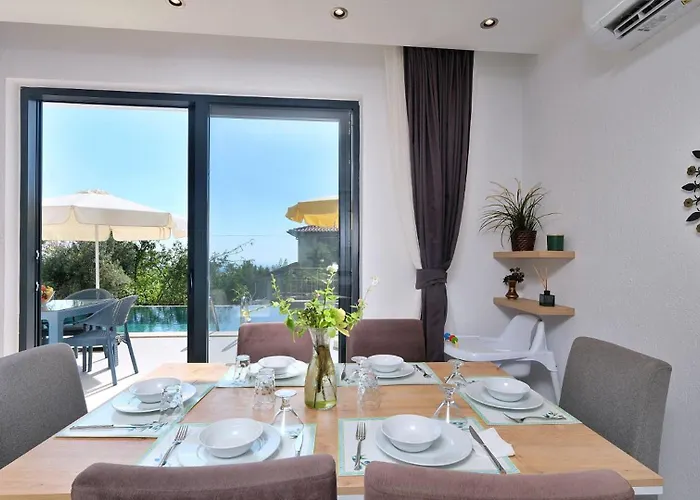 Uzumlu Village 2 Bedroom Вилла