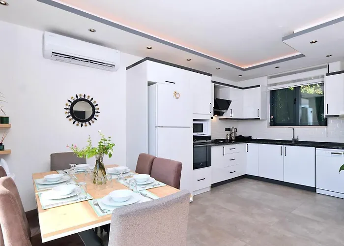 Вилла Uzumlu Village 2 Bedroom