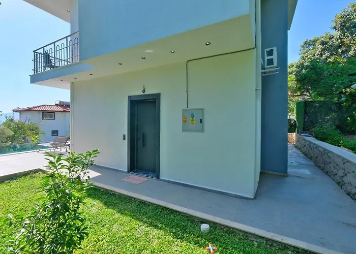 Uzumlu Village 2 Bedroom Калкан