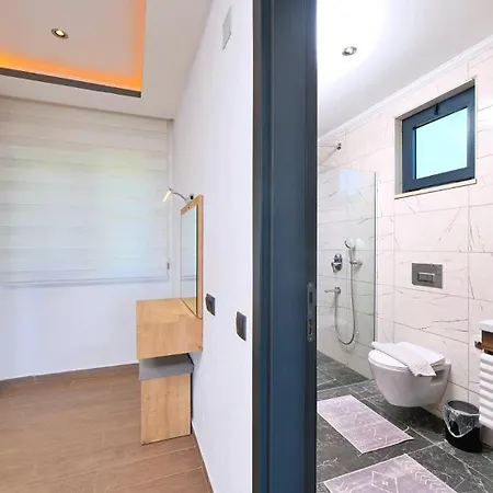 Uzumlu Village 2 Bedroom 6616 Villa Kalkan