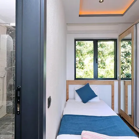 Uzumlu Village 2 Bedroom 6616 * Kalkan