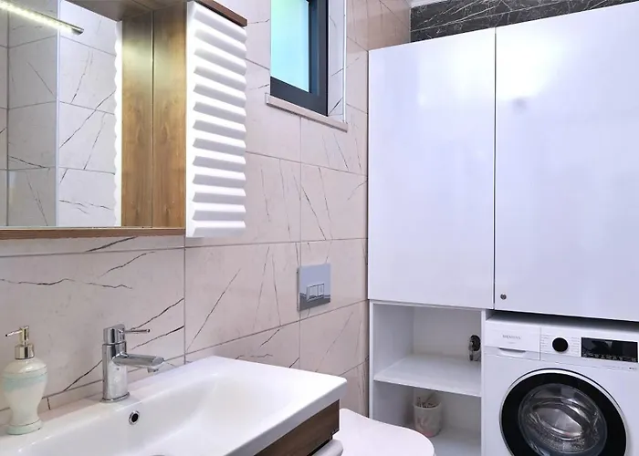 Uzumlu Village 2 Bedroom *